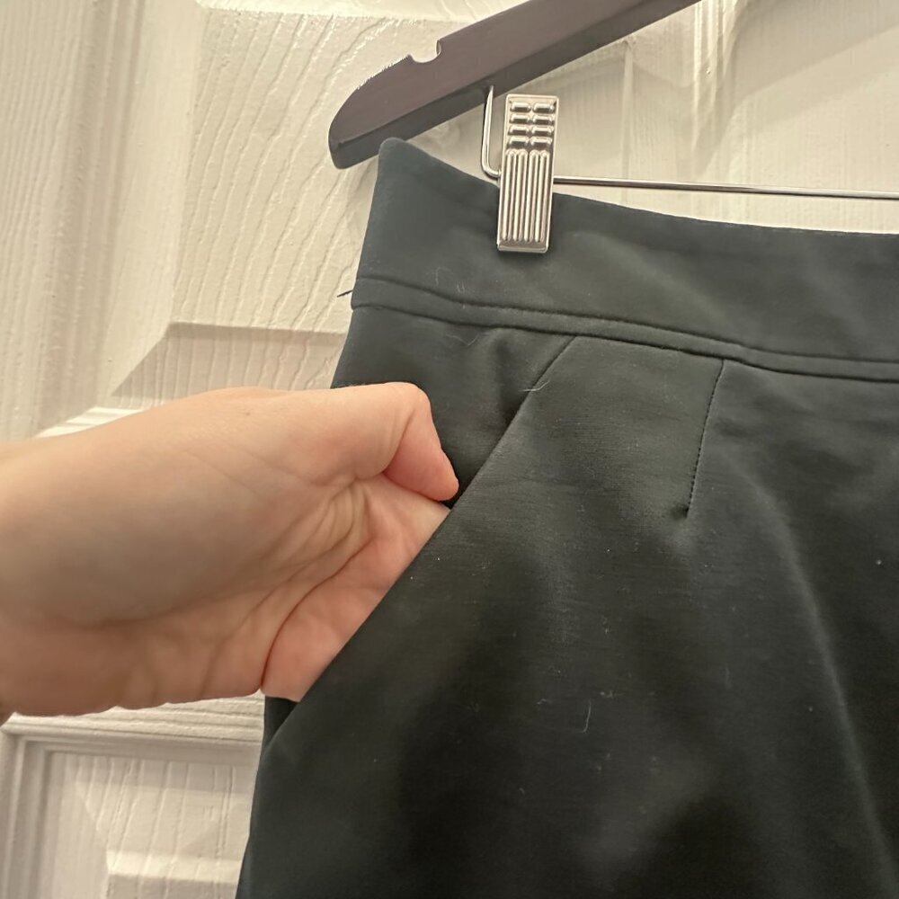 Banana Republic Black Suit Pencil Skirt Size 12 - Picture 2 of 9